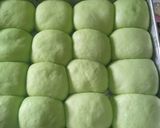 Foto langkah ke 4 dari resep Roti Sobek Pandan 1x Proofing.