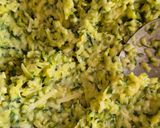 Foto del passaggio 2 della ricetta Pancake di zucchine e provola