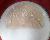A picture of step 2 of Hot and Tasty Haray Masale Ka Paratha.