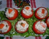 Foto del paso 5 de la receta: Tomates rellenos con arroz, pickles y atún