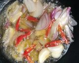 Foto langkah ke 3 dari resep Tumis Cumi Simple.
