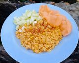 Foto langkah ke 3 dari resep Nasi Goreng Kunyit.