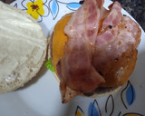 Foto del paso 6 de la receta: Hamburguesa con beicon, champiñones y queso
