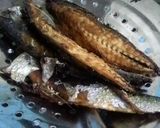 Foto langkah ke 1 dari resep Ikan Pindang Salem Suwir Pedas Mudah.