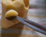 Foto del paso 1 de la receta: Papas noisette con filet de merluza al horno
