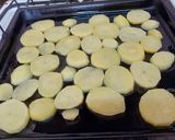 Foto del paso 5 de la receta: Medallones de merluza al horno con papas