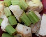Foto del paso 1 de la receta: Arroz caldoso con bacalao, alcachofas y habas