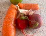 Une image de l'étape 1 de Pâtes citronnées aux légumes variés.