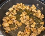A picture of step 1 of Chicken Arrabbiata.