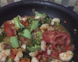 Foto langkah ke 7 dari resep Tumis Udang Brokoli Super Pedas.