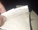 A picture of step 2 of Vegetables pizza pockets.