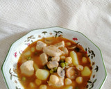 Foto del paso 8 de la receta: Pollo guisado con garbanzos