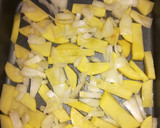 Foto del paso 3 de la receta: Patatas con huevo al horno