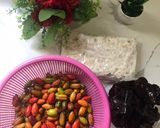 Foto langkah ke 1 dari resep Tumis Kulit Melinjo Jamur Kuping dan Tempe.