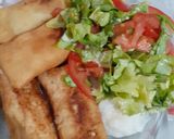 Foto del paso 5 de la receta: Tequeños con guarnición