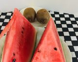 Foto del paso 1 de la receta: Paletas Heladas de Sandía y Kiwi!