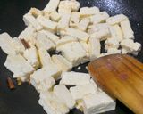 A picture of step 2 of Paneer in rich cashew tomato gravy.