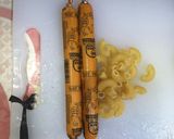 Foto langkah ke 2 dari resep Sop Sosis Macaroni.