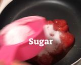 A picture of step 1 of Berries Crunch - Vegan dessert.