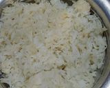 A picture of step 2 of Leftover fried rice.