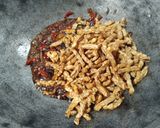 Foto langkah ke 3 dari resep Tumis Tempe Kecap -333-.