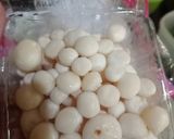 Foto langkah ke 1 dari resep Capcay with Shimeji Mushroom.
