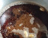 A picture of step 2 of Arabic kahwa (Arabic Chai).