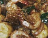 Foto langkah ke 6 dari resep Udang Tofu Goreng Saus Mentega.