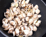 Foto del paso 5 de la receta: Almejas al vermut
