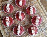 Foto del paso 16 de la receta: Magdalenas Red Velvet con ganache de chocolate blanco