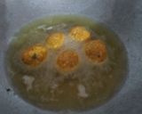 A picture of step 3 of Shahi cauliflower kofta curry.