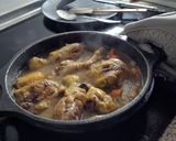 Foto del paso 10 de la receta: Pollo guisado con boletus y trufa