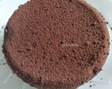 Foto langkah ke 7 dari resep Simple Blackforest tanpa Emulsifier.