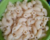 Foto langkah ke 2 dari resep Makaroni Panggang Sederhana.