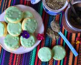 Foto del paso 4 de la receta: Galletitas de naranja con glasé de yerba mate🧉
