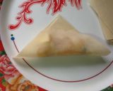 A picture of step 7 of Wonton Soup (Homemade Wontons).