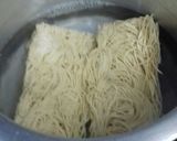 हक्का नूडल्स(Hakka noodles recipe in Hindi) रेसिपी चरण 2 फोटो