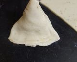 A picture of step 8 of Potato samosa.
