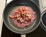 Foto del paso 4 de la receta: Garbanzos con níscalos y panceta