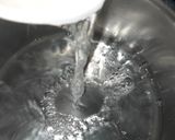 A picture of step 1 of Lemon Ice Tea.