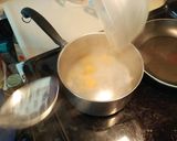 A picture of step 4 of Poached Eggs.