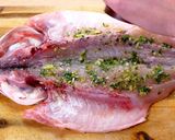 Foto del paso 4 de la receta: Lubina al horno