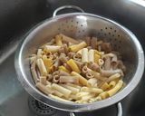 Foto del paso 1 de la receta Macarrones con salchichas caseras al romero