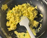 A picture of step 3 of Velvety Scrambled Eggs.