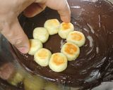 A picture of step 5 of No-Fry, Nutty Chocolate-Filled Donuts 🍩.