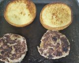 Foto del paso 6 de la receta: Hamburguesa de ternera en pan brioche Bimbo con mayonesa de yakiniku