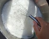 Foto langkah ke 2 dari resep Kue Lapis Sagu (Kue Pepe).