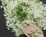 Foto langkah ke 6 dari resep Nasi Goreng Ijo Daun Jeruk.