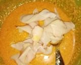 A picture of step 4 of Masala fried chicken fillet stuffed bun in pateela.