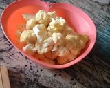 A picture of step 1 of Roasted cauliflower.
